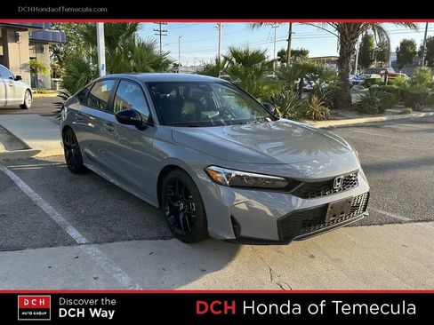 Used 2025 Honda Civic Sport image 3