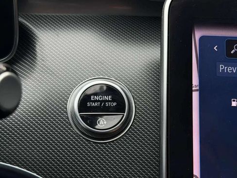 Used 2024 Mercedes-Benz C 300 4MATIC Sedan image 22