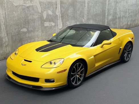 Used 2013 Chevrolet Corvette 427 w/ 1SB Preferred Equipment Group image 16