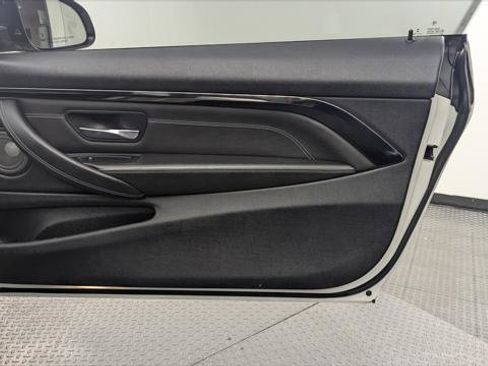 Used 2016 BMW M4 Coupe image 20