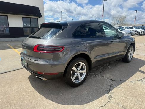 Used 2018 Porsche Macan Sport Edition image 18