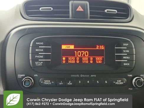 Used 2015 Kia Soul FWD image 24