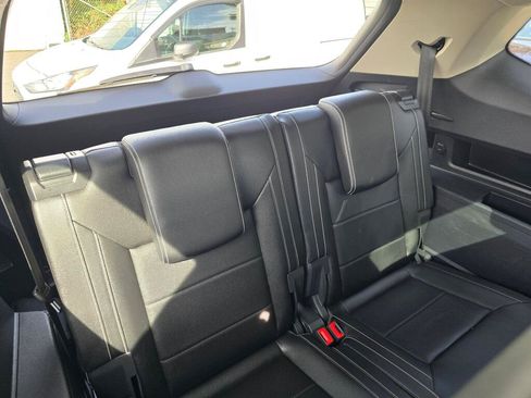 Used 2023 Volkswagen Atlas SEL AWD/4WD image 15