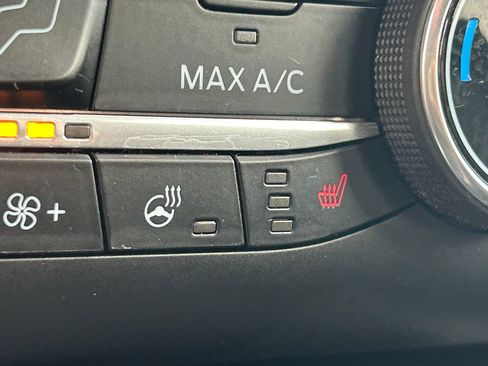 Used 2024 Ford Escape Active AWD/4WD image 15