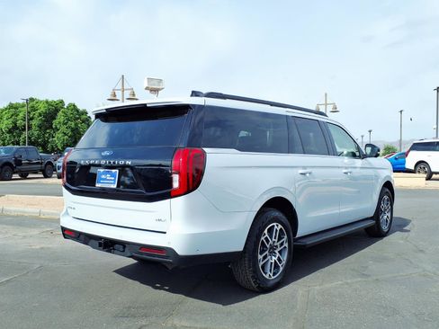Certified 2025 Ford Expedition Max Active AWD/4WD image 6