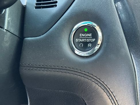 Certified 2017 Ford Explorer Platinum AWD/4WD image 24