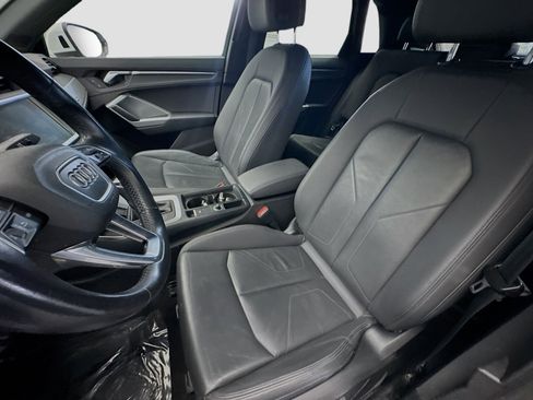 Used 2020 Audi Q3 2.0T Premium w/ Convenience Package image 11