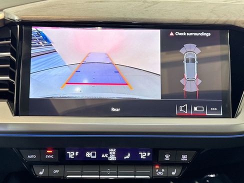 Used 2025 Audi Q4 e-tron Premium Plus w/ Premium Plus image 14