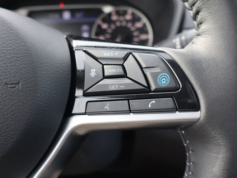 Used 2025 Nissan Altima 2.5 SL image 16