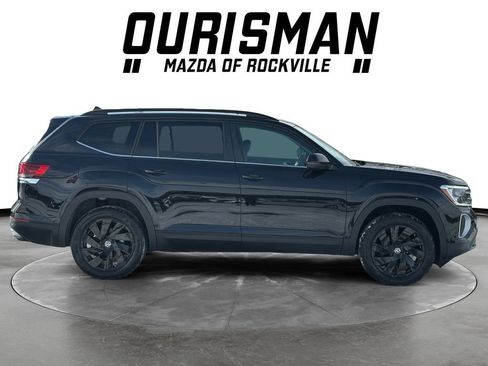 Used 2024 Volkswagen Atlas SE image 7