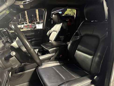 Used 2022 RAM 1500 Limited image 11