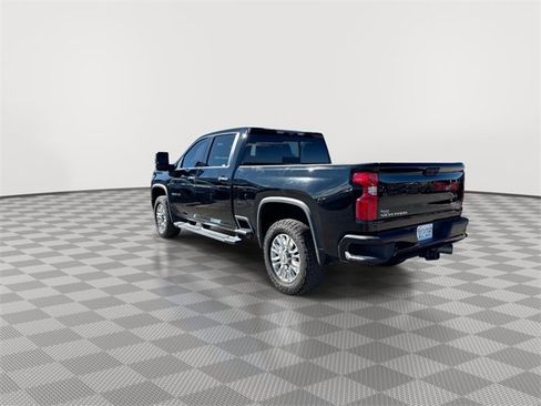 Used 2020 Chevrolet Silverado 2500 High Country w/ Z71 Off-Road Package image 6
