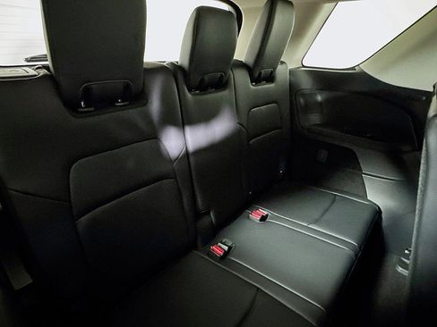 New 2025 Nissan Pathfinder Platinum w/ Cargo Package image 29