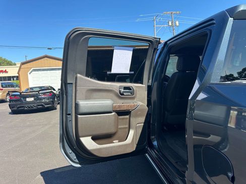 Used 2019 GMC Sierra 1500 Denali w/ Denali Ultimate Package image 14