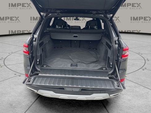 Used 2022 BMW X5 xDrive40i AWD/4WD image 10