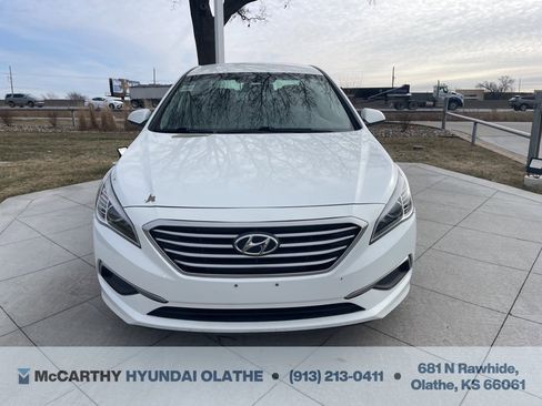 Used 2017 Hyundai Sonata SE image 11