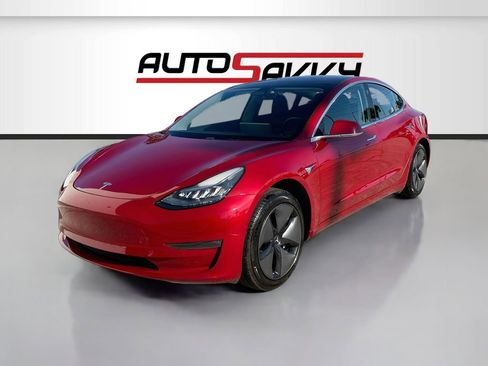 Used 2018 Tesla Model 3 Mid Range RWD image 3