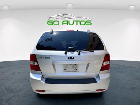 Used 2009 Kia Sorento LX image 6