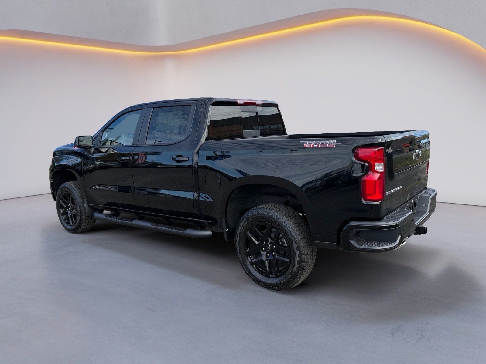 New 2026 Chevrolet Silverado 1500 LT Trail Boss w/ Convenience Package II AWD/4WD image 5