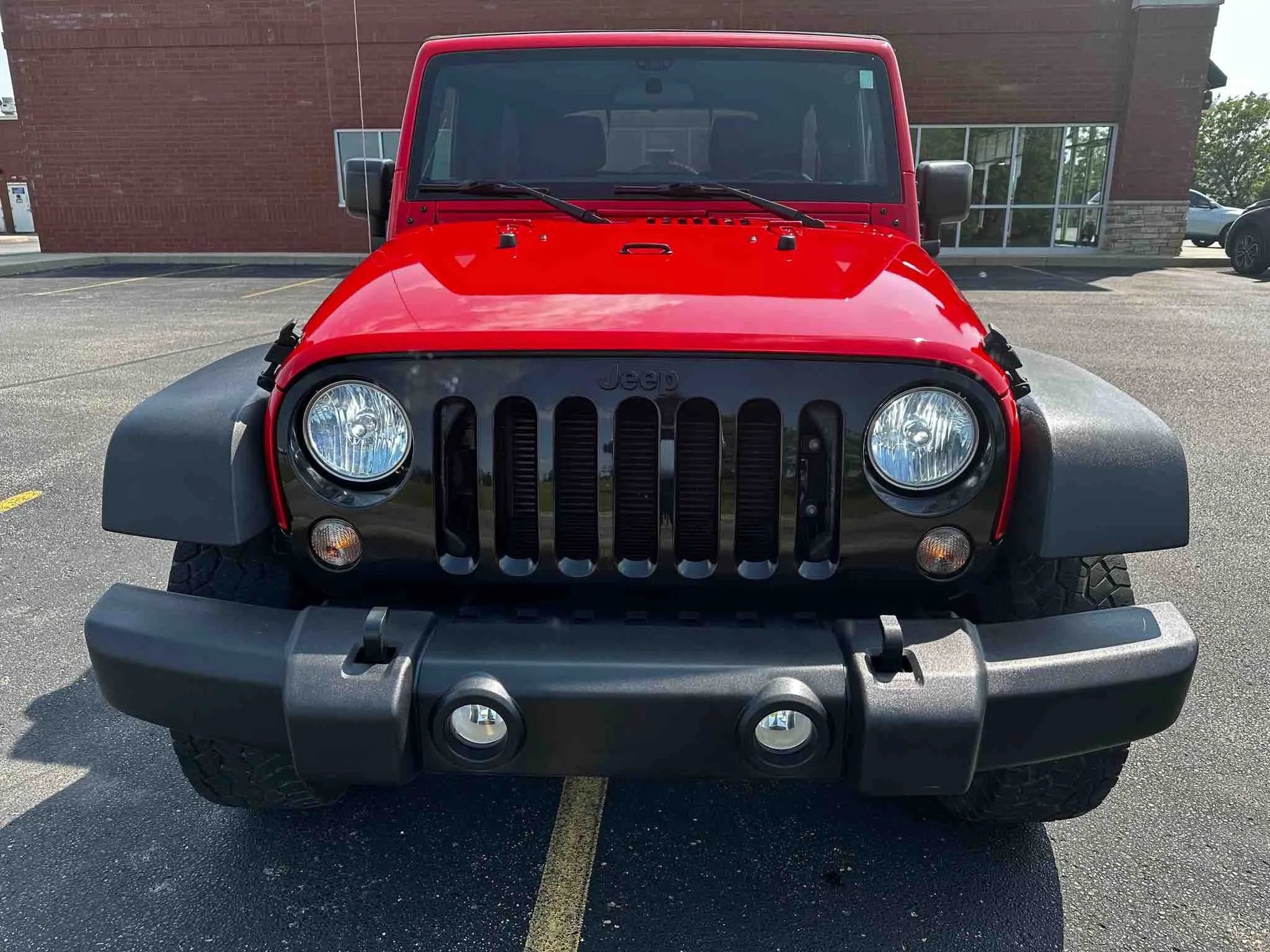 Used 2017 Jeep Wrangler Unlimited Sport AWD/4WD image 4