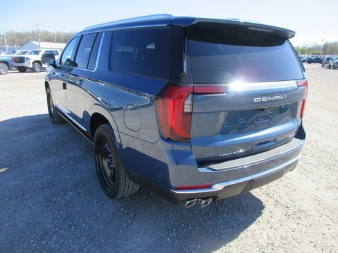 New 2026 GMC Yukon XL Denali image 6