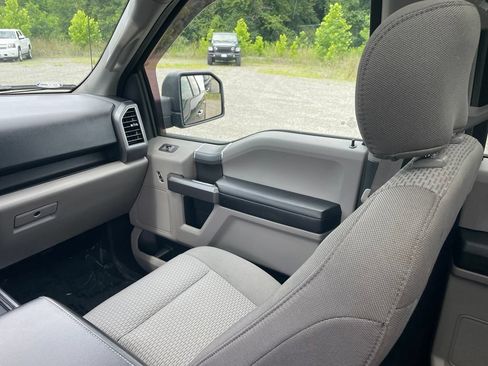 Used 2020 Ford F150 XLT w/ Equipment Group 302A Luxury AWD/4WD image 22