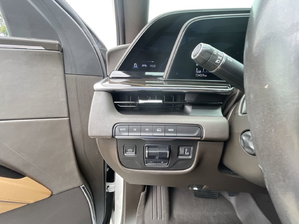 Certified 2023 Cadillac Escalade Sport AWD/4WD image 18