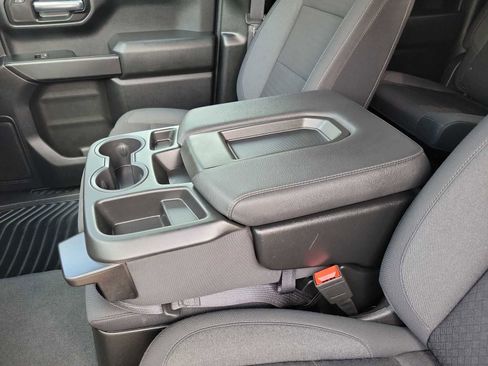 Used 2024 Chevrolet Silverado 1500 Custom w/ Turbomax Blackout Package image 12