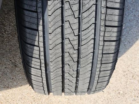 Used 2024 MAZDA CX-30 Carbon AWD/4WD image 19
