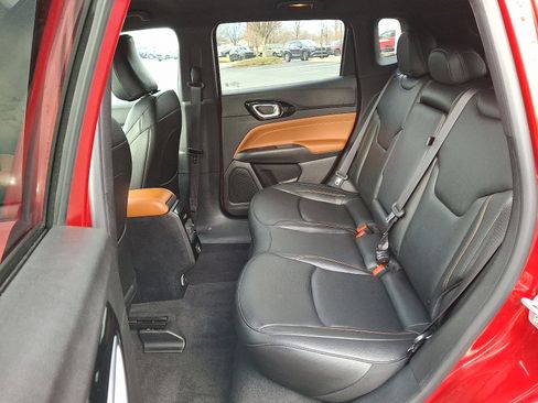 Certified 2024 Jeep Compass Limited image 10