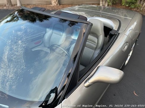 Used 2000 Chevrolet Corvette Convertible w/ Performance Handling Pkg RWD image 26