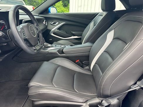 Used 2024 Chevrolet Camaro LT w/ RS Package RWD image 10