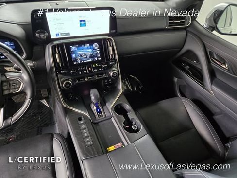 Certified 2025 Lexus LX 700h Luxury AWD/4WD image 19