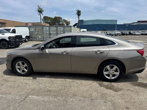 Used 2023 Chevrolet Malibu LT FWD image 7