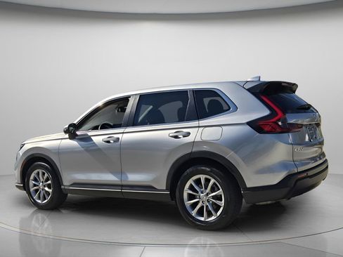 Certified 2025 Honda CR-V EX image 8