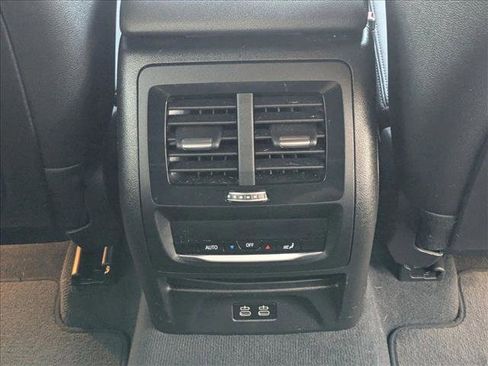 Used 2021 BMW X3 sDrive30i w/ Premium Package image 16