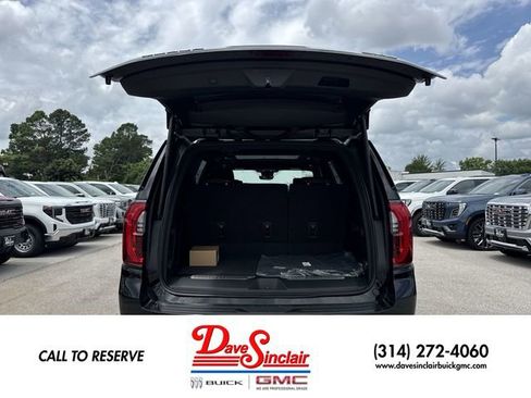 New 2026 GMC Yukon Denali w/ Denali Reserve Package AWD/4WD image 25