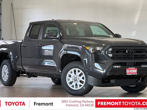 Used 2026 Toyota Tacoma SR5 RWD image 1