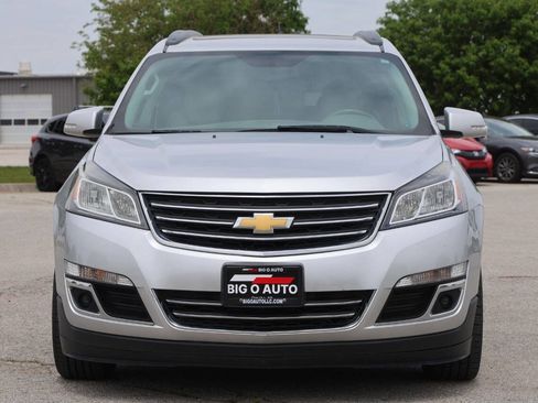 Used 2015 Chevrolet Traverse LT image 2