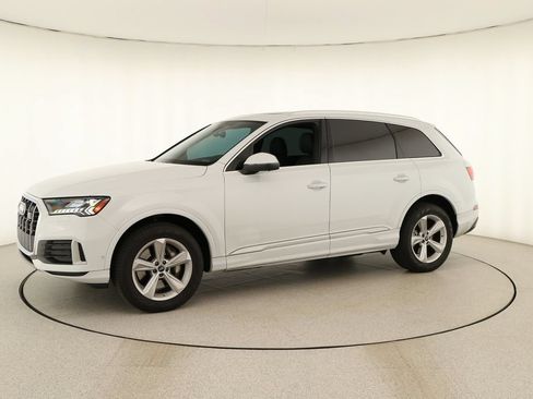 Used 2023 Audi Q7 2.0T Premium Plus w/ Premium Plus Package AWD/4WD image 13