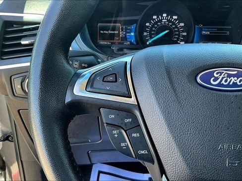 Used 2022 Ford Edge Titanium AWD/4WD image 11