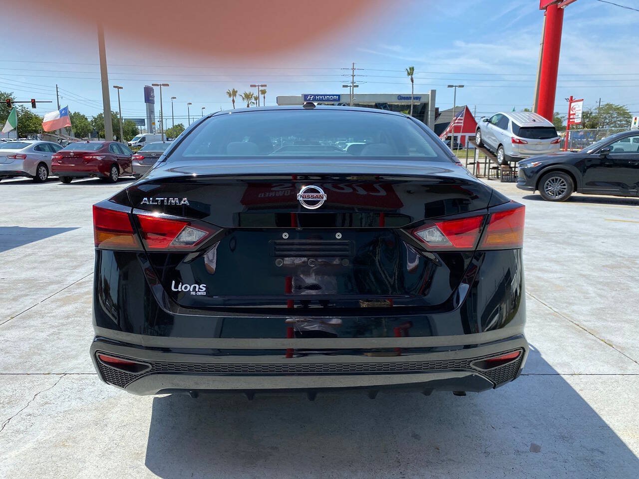Used 2020 Nissan Altima 2.5 S FWD image 5
