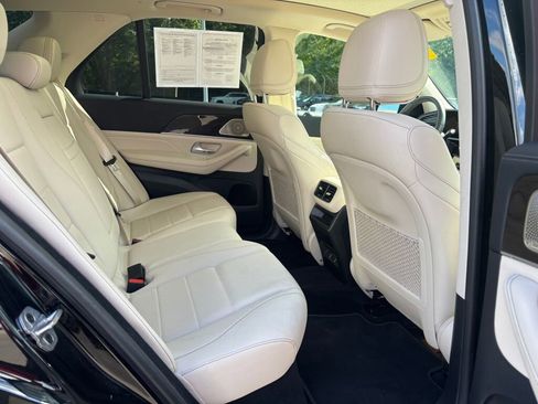 Used 2024 Mercedes-Benz GLE 450e 4MATIC image 16