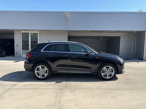 Used 2024 Audi Q3 2.0T Premium Plus image 4