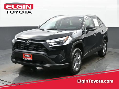 Used 2025 Toyota RAV4 XLE w/ Convenience Package image 1