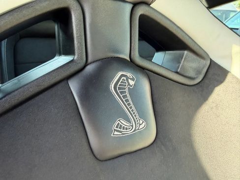 Used 2021 Ford Mustang Shelby GT500 w/ Technology Package image 29