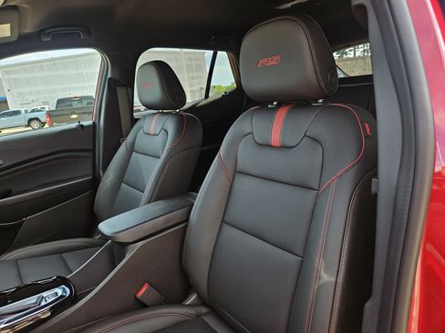 New 2026 Chevrolet Trax RS FWD image 9