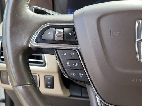 Certified 2022 Lincoln Navigator L Reserve RWD image 22