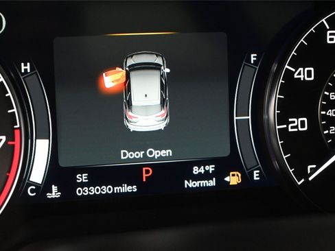 Certified 2025 Acura RDX SH-AWD image 3