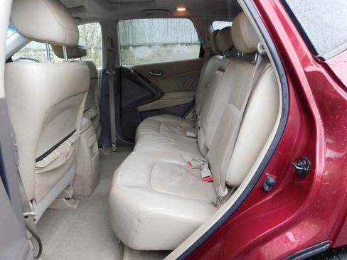 Used 2010 Nissan Murano LE w/ Navigation Pkg image 8